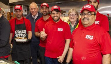 Smash burger craze comes to Wicklow as refugee cousins open new pizza place