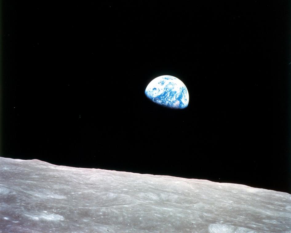 An image from 1968 of Earth as seen from the moon.