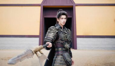 Actor Zhang Linghe, star of Pursuit Of Jade, mocked for looking like 'foundation general' in the popular C-drama