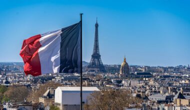 France launches emergency "fuel loans" to support small and medium-sized enterprises