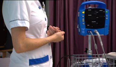 Thousands of extra health workers needed by 2040