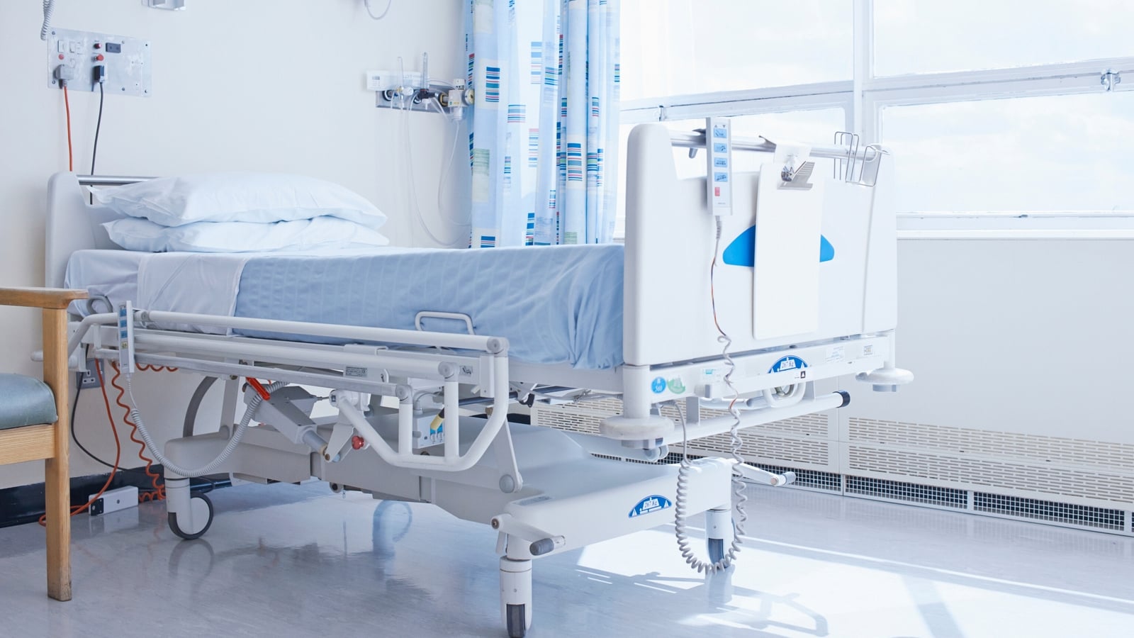 HSE to pause some recruitment due to €250m overspend