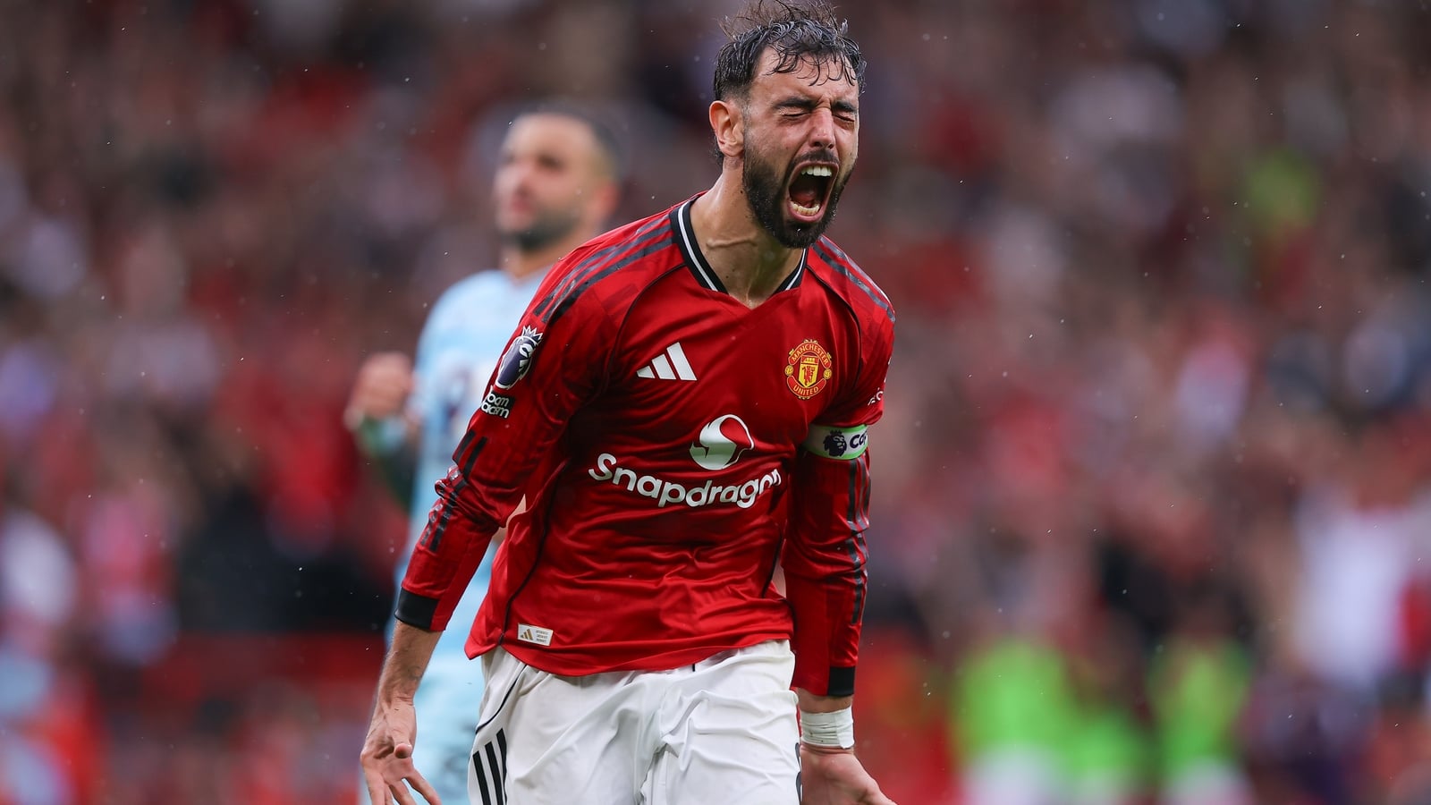 'Circus act' - Keane on Fernandes' chase of assist record