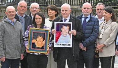 Families of IRA men shot dead by SAS in 1983 settle case