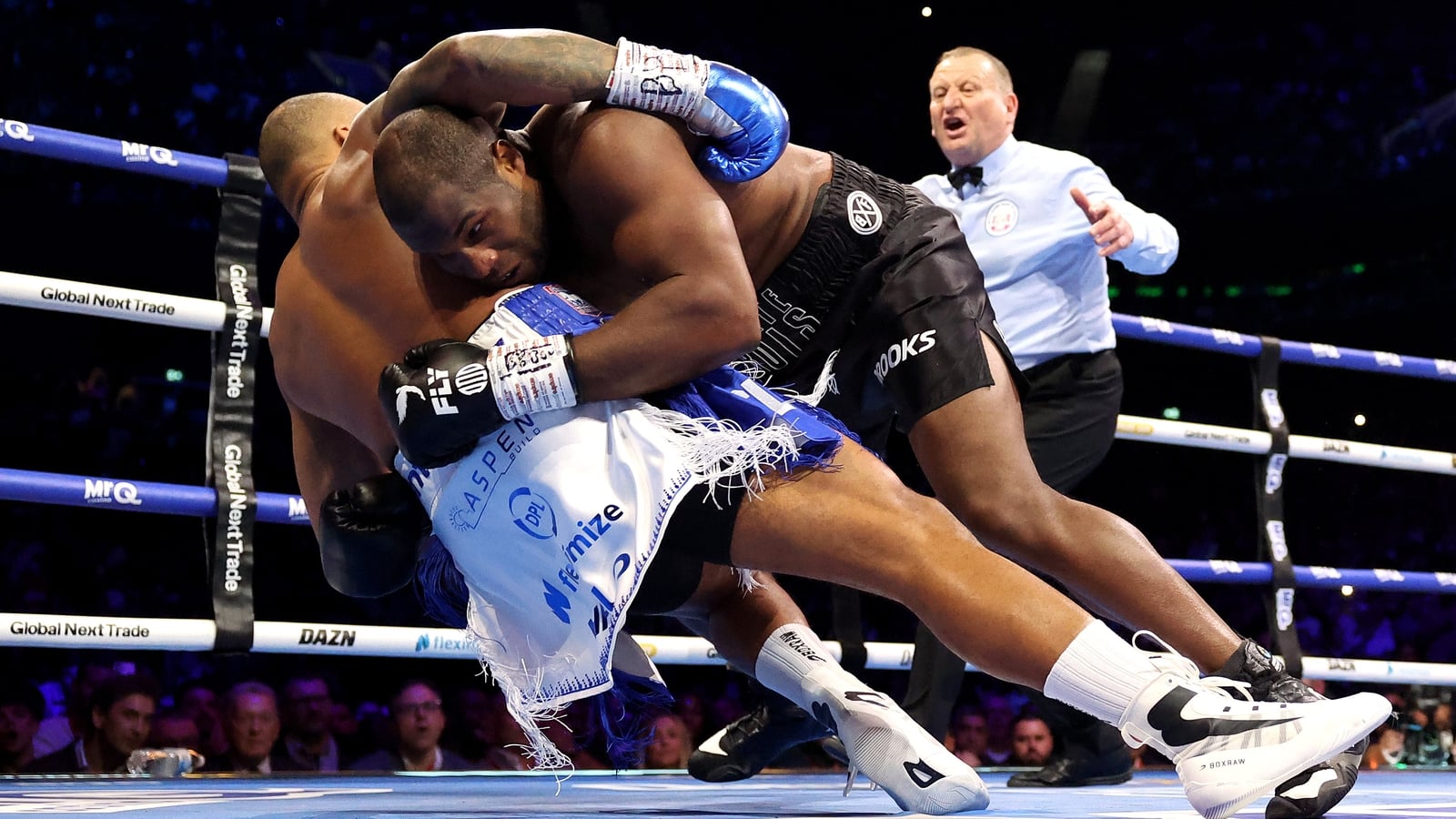Dubois stops Wardley in ferocious heavyweight clash