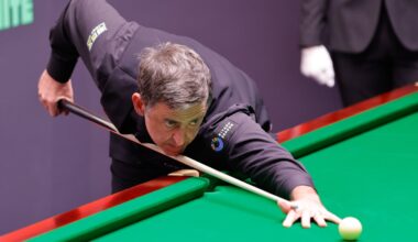 O'Sullivan sees off Perry to clinch Senior World title