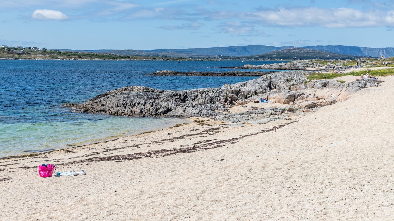 Water quality at bathing sites high in 2025