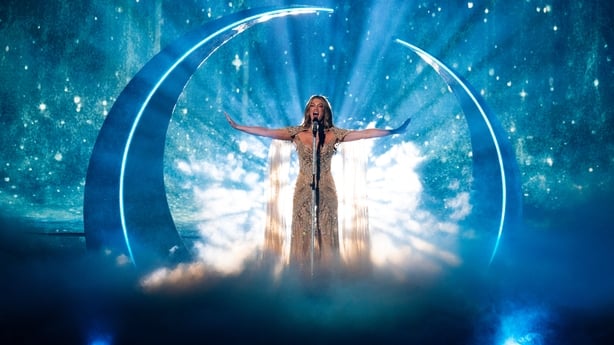 Delta Goodrem performing Eclipse for Australia
