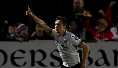 Leaders Shamrock Rovers stunned by determined Dundalk