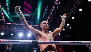 Donovan wins world title eliminator in Germany