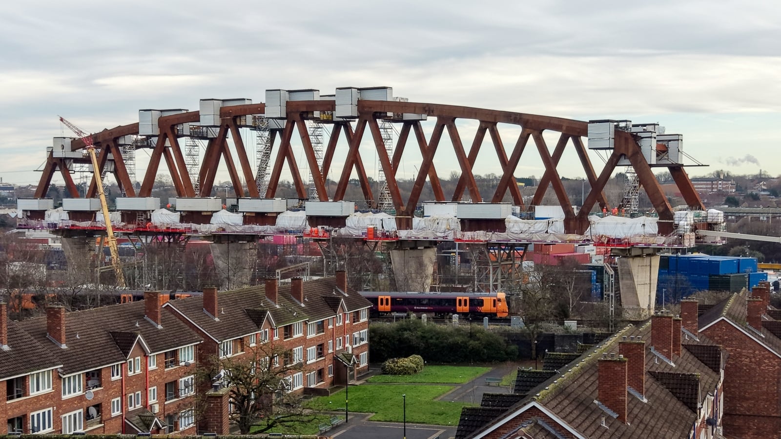 HS2 could cost over £100bn and may not open until 2039