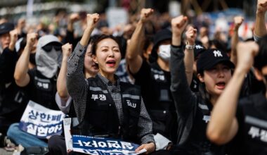 Samsung union suspends planned strike as deal reached