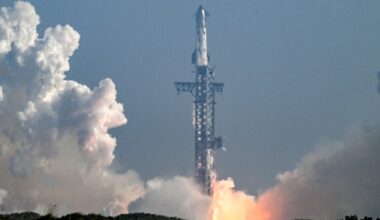SpaceX carries out mostly successful Starship test flight