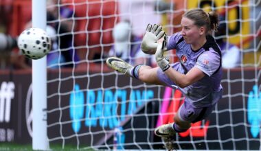 Whitehouse the Charlton saviour in WSL promotion play-off