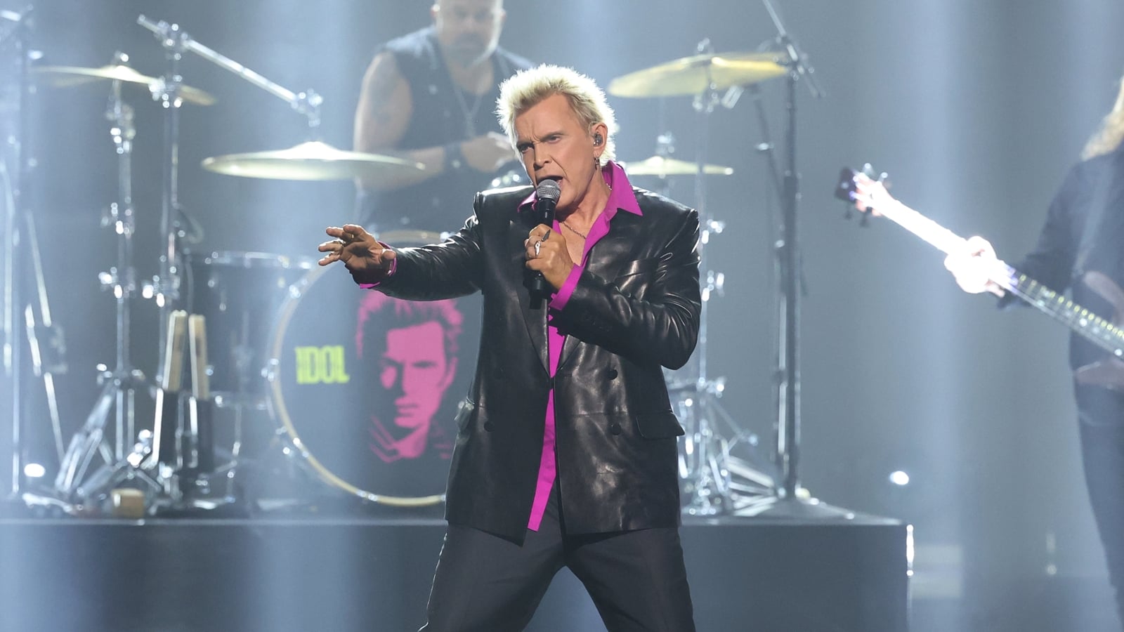 Billy Idol thanks fans for 50-year rock career