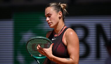 Sparkling Sabalenka reaches French Open second round