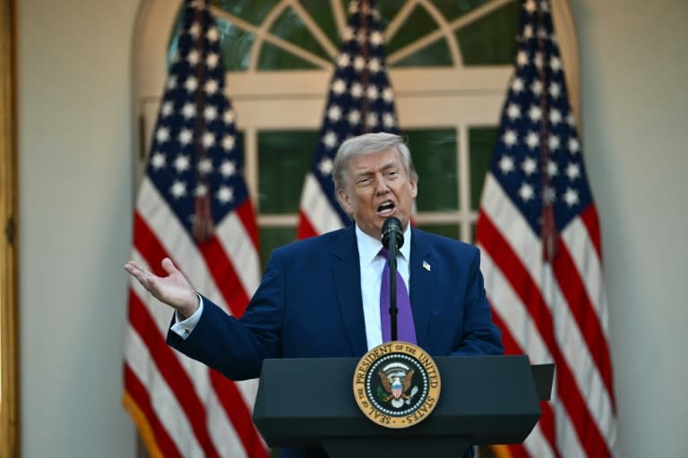 Optimism over Washington's proposal to Iran collapsed when Trump said Monday that Iran's counter-offer was 'garbage' (Kent NISHIMURA)