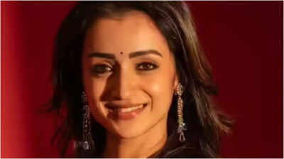 When Trisha Krishnan called Vijay Thalapathy "special"; revealed they became 'good friends' on sets of 'Ghilli'
