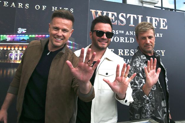‘Louis brought them into the dressing room and I was standing in my boxers’ – Westlife cast their hands at 3Arena ahead of record 82 shows