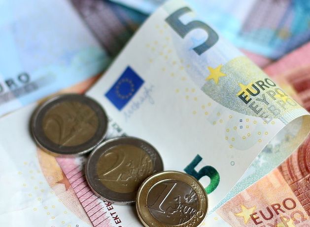 Gardaí investigating Wexford business person over rental of property