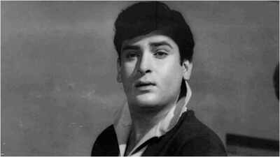 'Please gaana badal do': When Shammi Kapoor couldn't stop his tears while filming 'Dil Ke Jharokhe Mein'