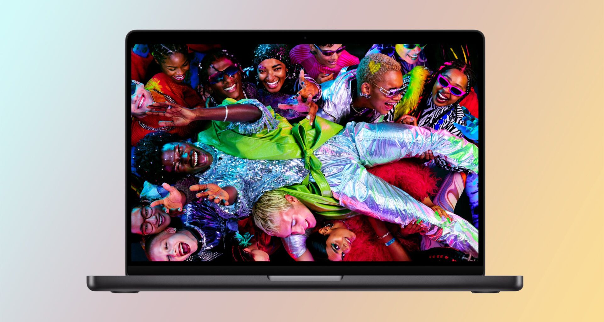 Apple's 2026 MacBook Pro Available for Record Low Price This Weekend