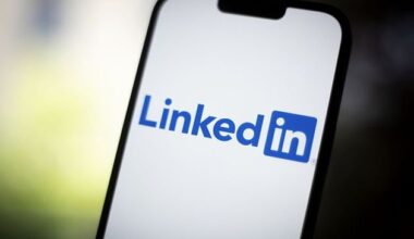LinkedIn planning to cut staff as tech industry layoffs continue