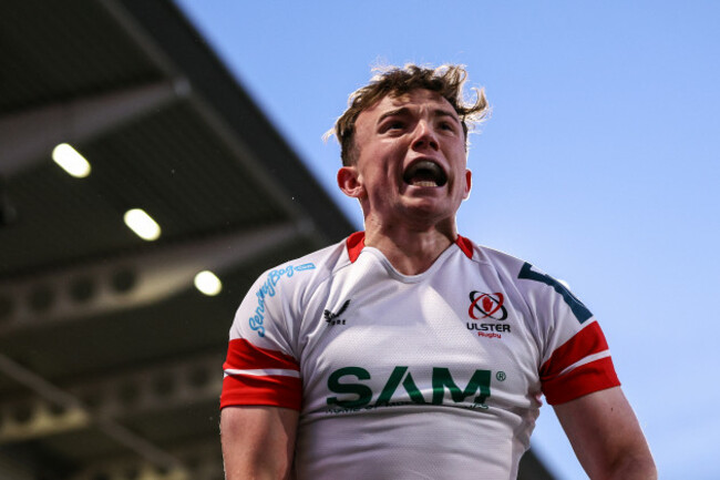 jack-murphy-celebrates-after-scoring-his-sides-fourth-try