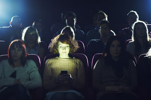 Adrian Weckler: A quick refresher on how to behave in public with your phone