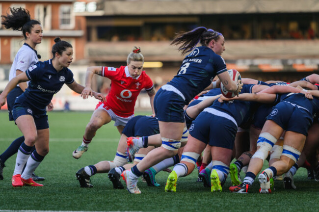 cardiff-wales-23rd-march-2024-evie-gallagher-makes-a-break-from-the-scrum-during-the-womens-six-nations-rugby-match-wales-versus-scotland-at-cardiff-park-arms-stadium-in-cardiff-wales-credit-s