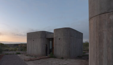 SCV Complex Cabins / ONA - Oficina Nómada de Arquitectura