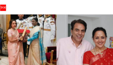 Dharmendra: Hema Malini’s emotional note on receiving Dharmendra’s Padma Vibhushan; 'I felt Dharam ji holding my hand,' says veteran actress | Hindi Movie News