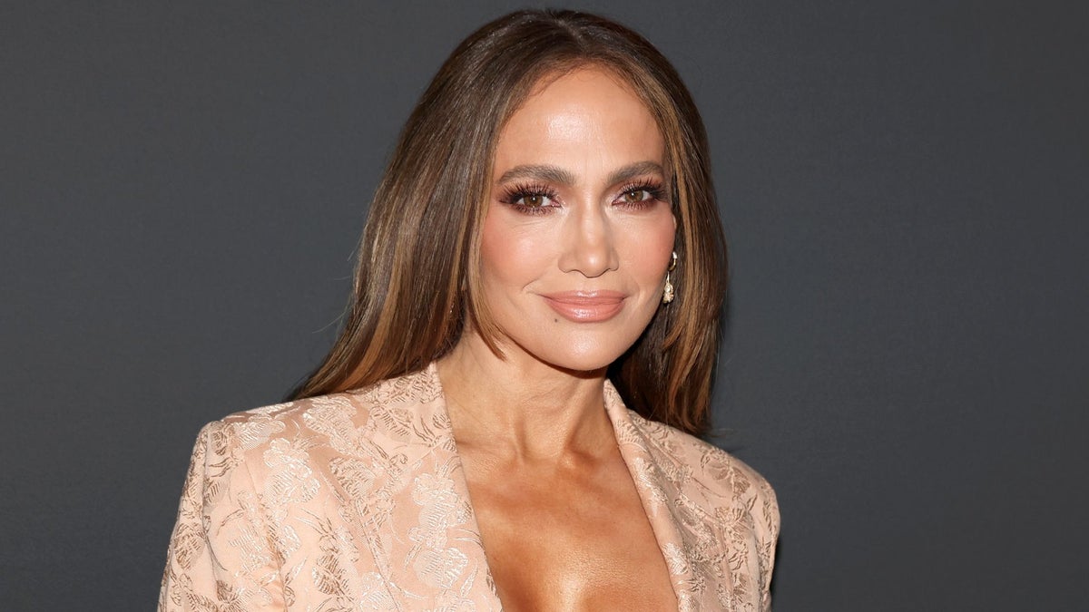 Jennifer Lopez pulls out the same lace-up jeans she wore 25 years ago