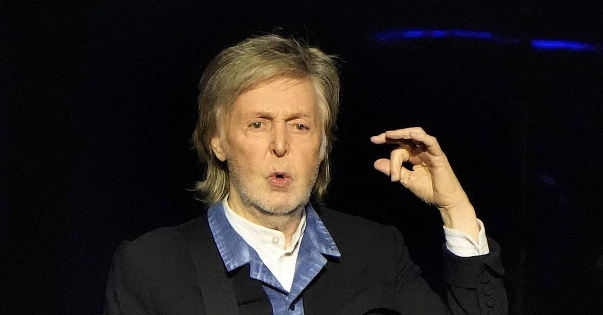 Paul McCartney says John Lennon was Beatles’ favourite on Chicken Shop Date