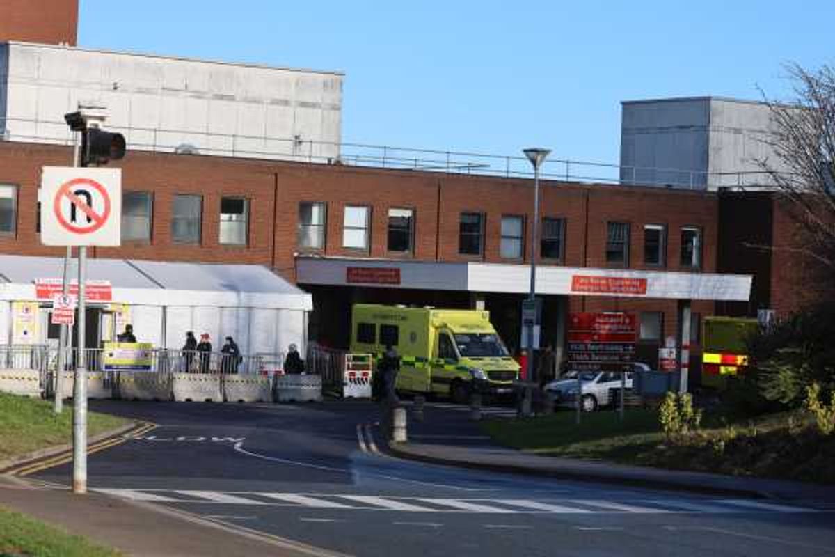 29/12/2020 Exterior pic of the entrance to Beaumont Hospital in Dublin - which was among the first hospital to administer the Covid-19 vaccination. Pic: Collins Photo Agency