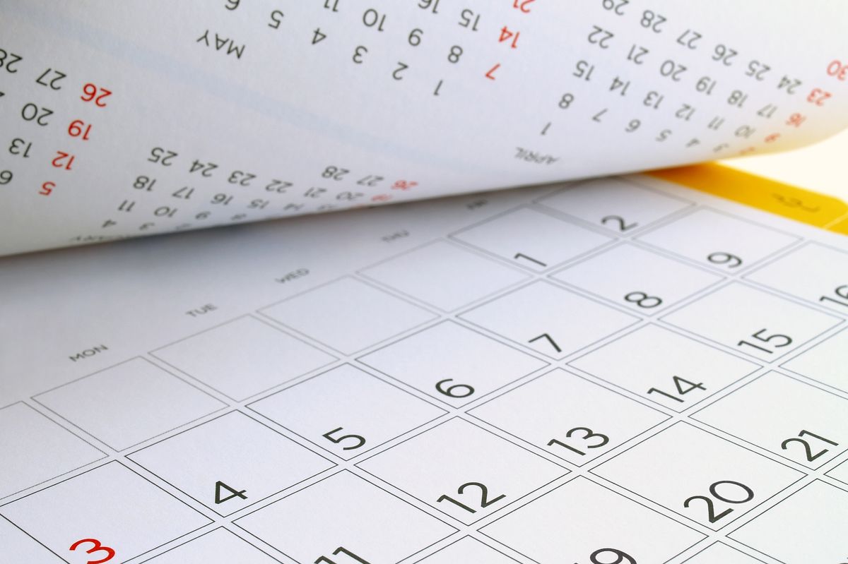 Desk calendar (file photo)