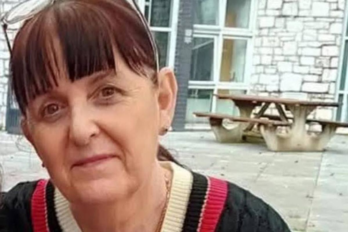 Catherine Barrett, 65