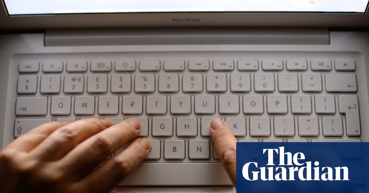 UN warns women in public life face increasingly sophisticated online violence | Online abuse