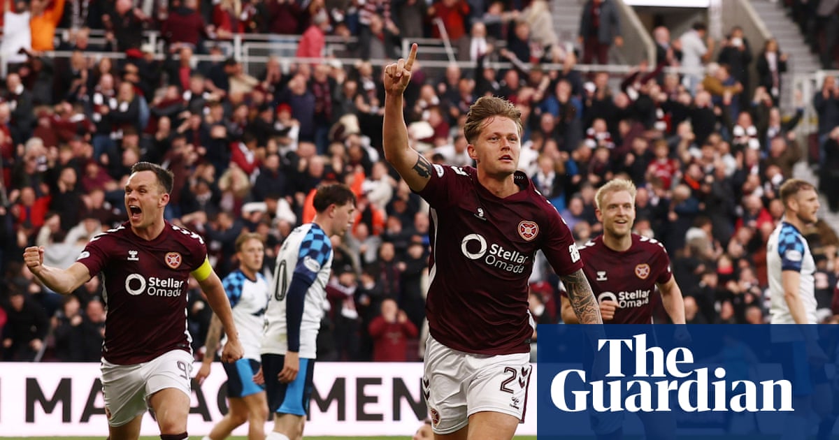 ‘Disgusting’: Hearts see off Falkirk but McInnes fumes as late Celtic penalty tilts title race | Scottish Premiership