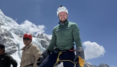 Pádraig O’Hora makes it to within 400m of the top of Everest before weather forces his team to turn around – The Irish Times