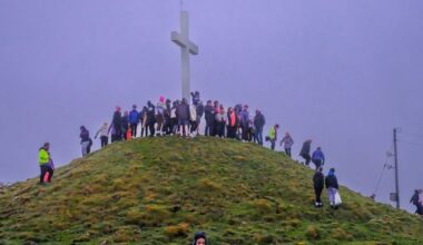 Leitrim community steps up for mental health awareness at annual sunrise hillside climb