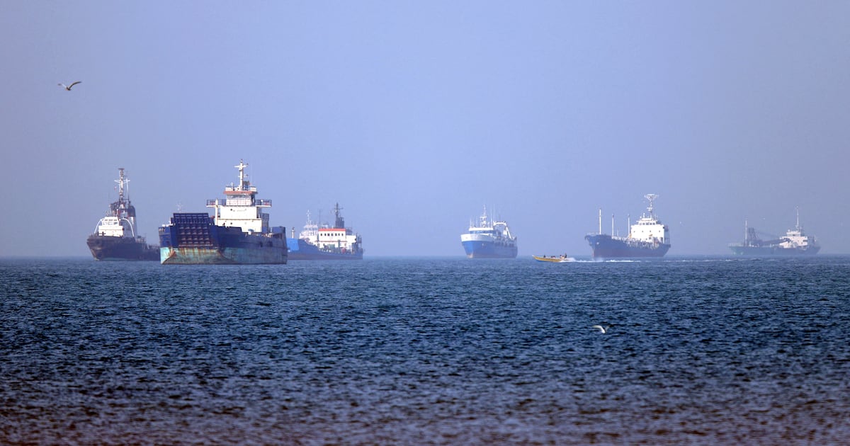 Trump threatens to blow Iranian troops ‘off face of the earth’ if they target US ships – The Irish Times