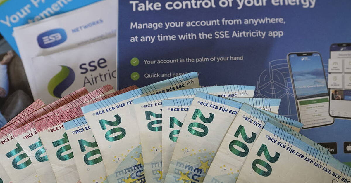 4 in 5 adults feeling financial pressure due to rising household bills