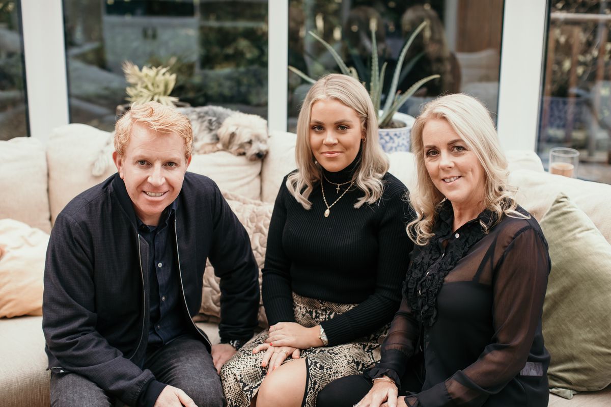 Tommy Fleming with wife Tina and daughter Becky