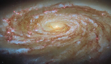NASA’s Hubble captures gorgeous new photo of a spiral galaxy as it wanders through the Virgo Cluster