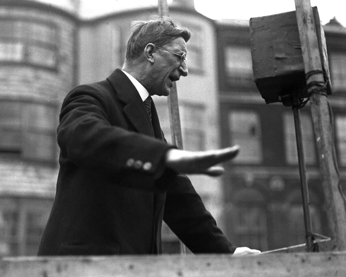 President Éamon de Valera addressing a meeting at the Grand Parade, Cork, in 1934. He had charisma and smarts and a history that included a role as a commandant in the 1916 Rising.