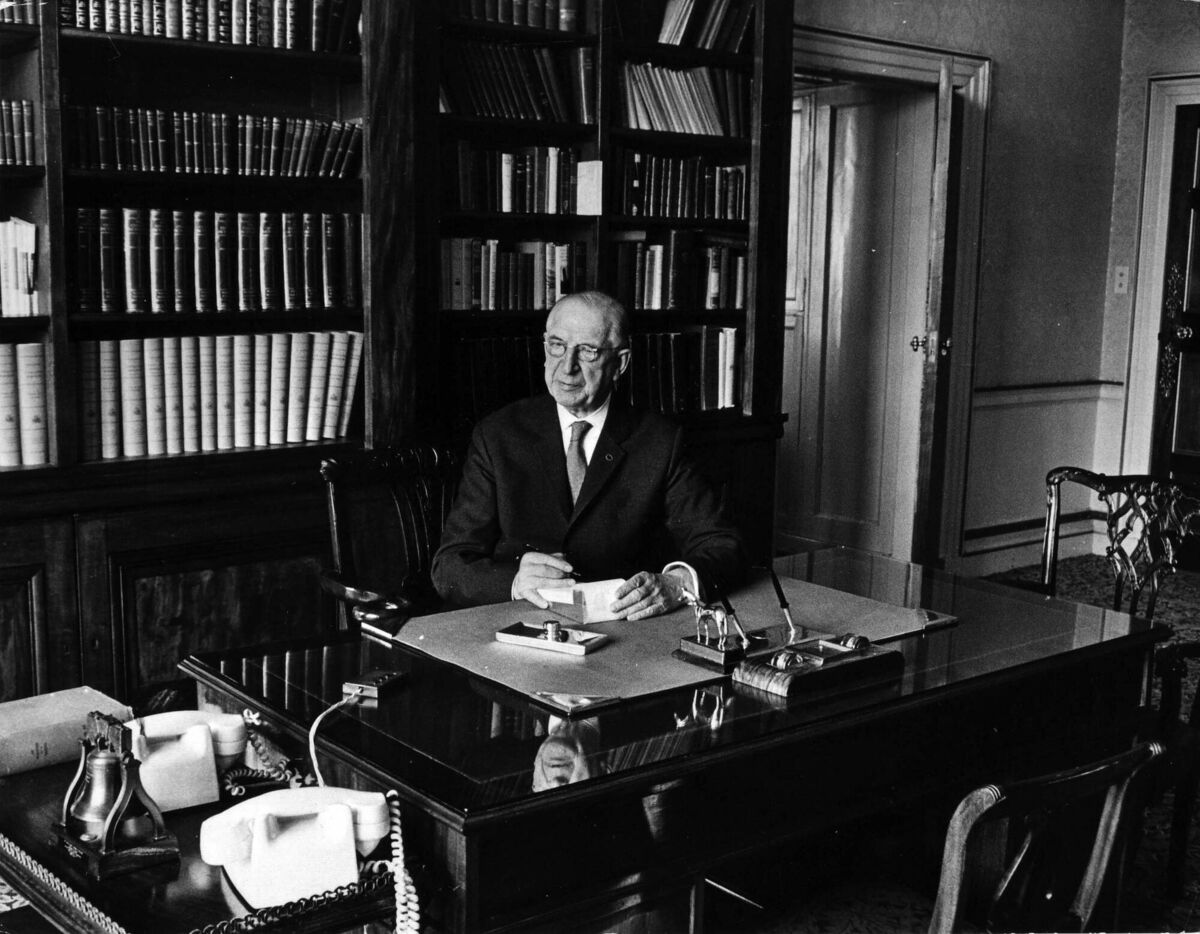 President Éamon de Valera in Áras an Uachtaráin in December 1968. File photo: Independent News And Media/Getty Images