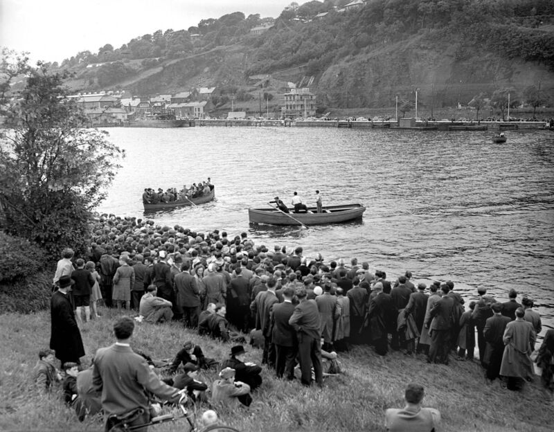 Previous passenger ferries in Cork included rowboats bringing GAA fans to and from Tivoli and the Marina near the then Cork Athletic Grounds in 1959. Picture: Irish Examiner Archive