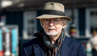 Cork singer Jimmy Crowley appeals for support following cancer diagnosis and stroke
