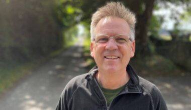 RTÉ revises top earners list to include Derek Mooney after reconsidering what constitutes 'presenter'